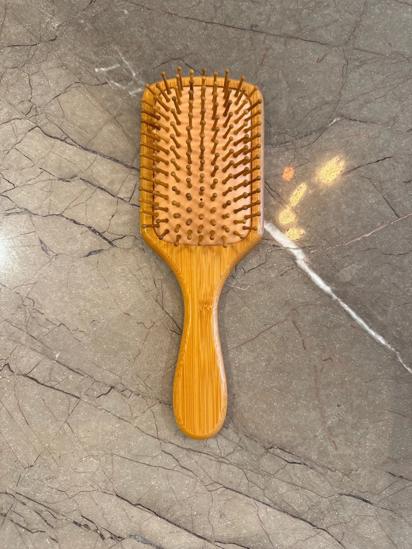 Cepillo Bambu Cuadrado Fringilla Organic Boutique